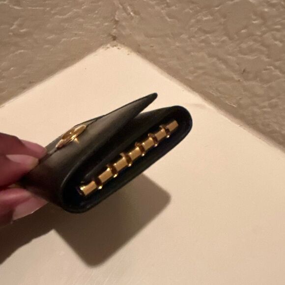 Givenchy Bifold Key Holder Case Black Leather Gold Key Slots Luxury Professional - Picture 3 of 13